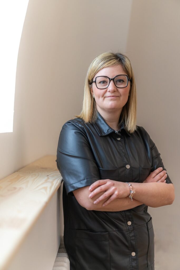 Laura, Assistante administrative & commerciale de la conciergerie Enaïa à Strasbourg